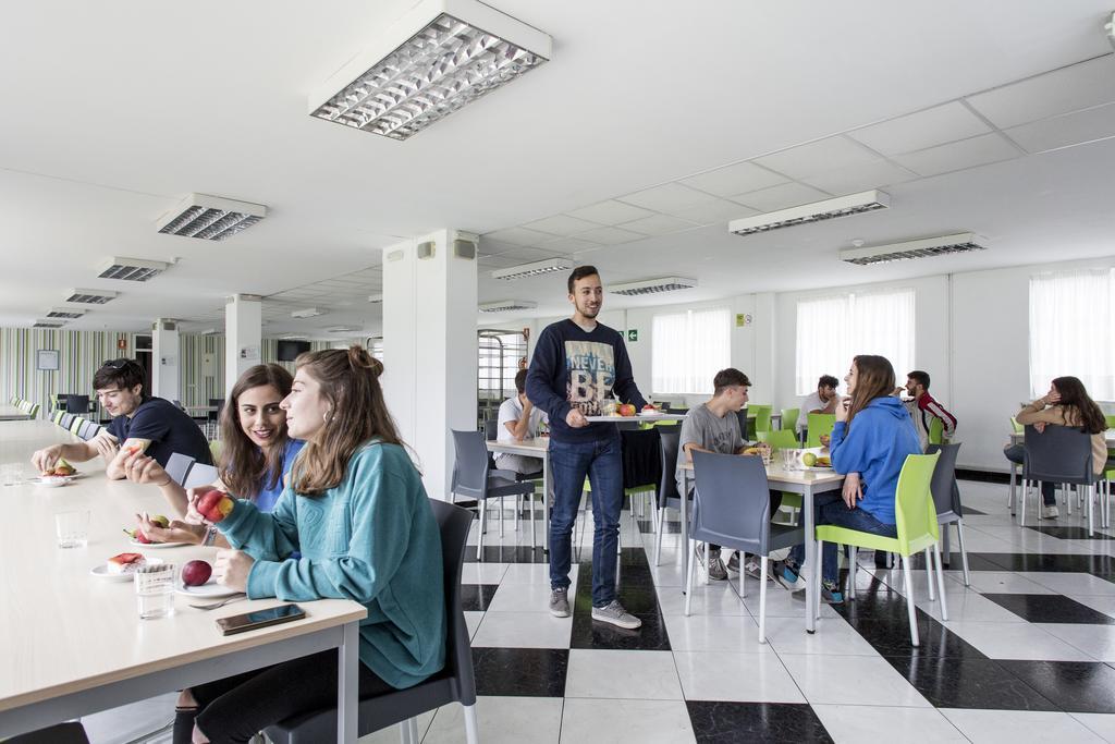 Residencia Universitaria Resa Siglo XXI Culleredo Exteriér fotografie